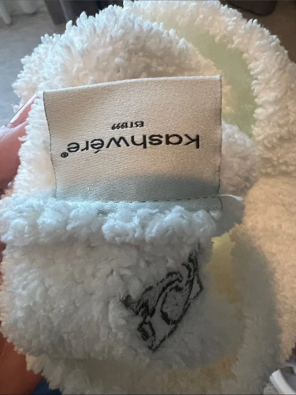 Kashwere cozy cream